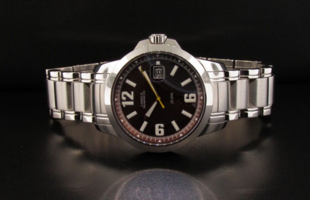 Gents Dive Watch with Brown Carbon Fiber Dial